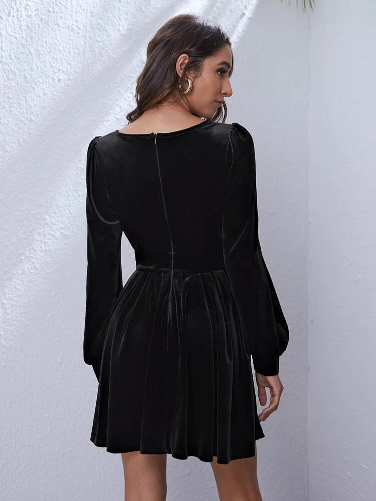 Plunging Neck Lantern Sleeve Velvet Dress freeshipping - Kendiee