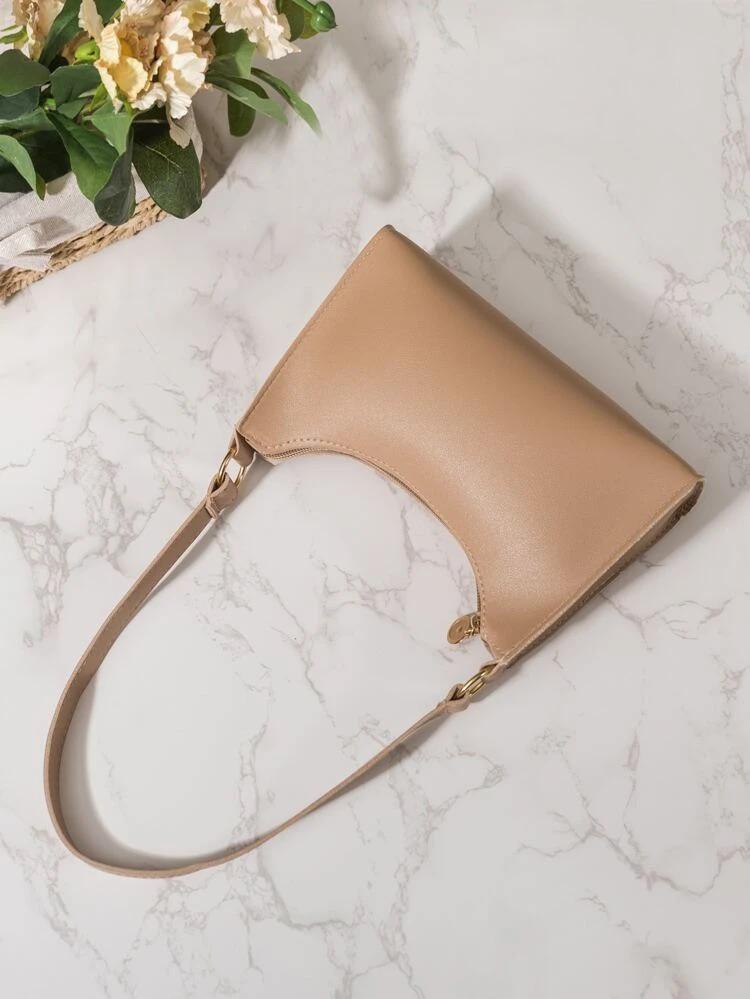 Minimalist Baguette Bag