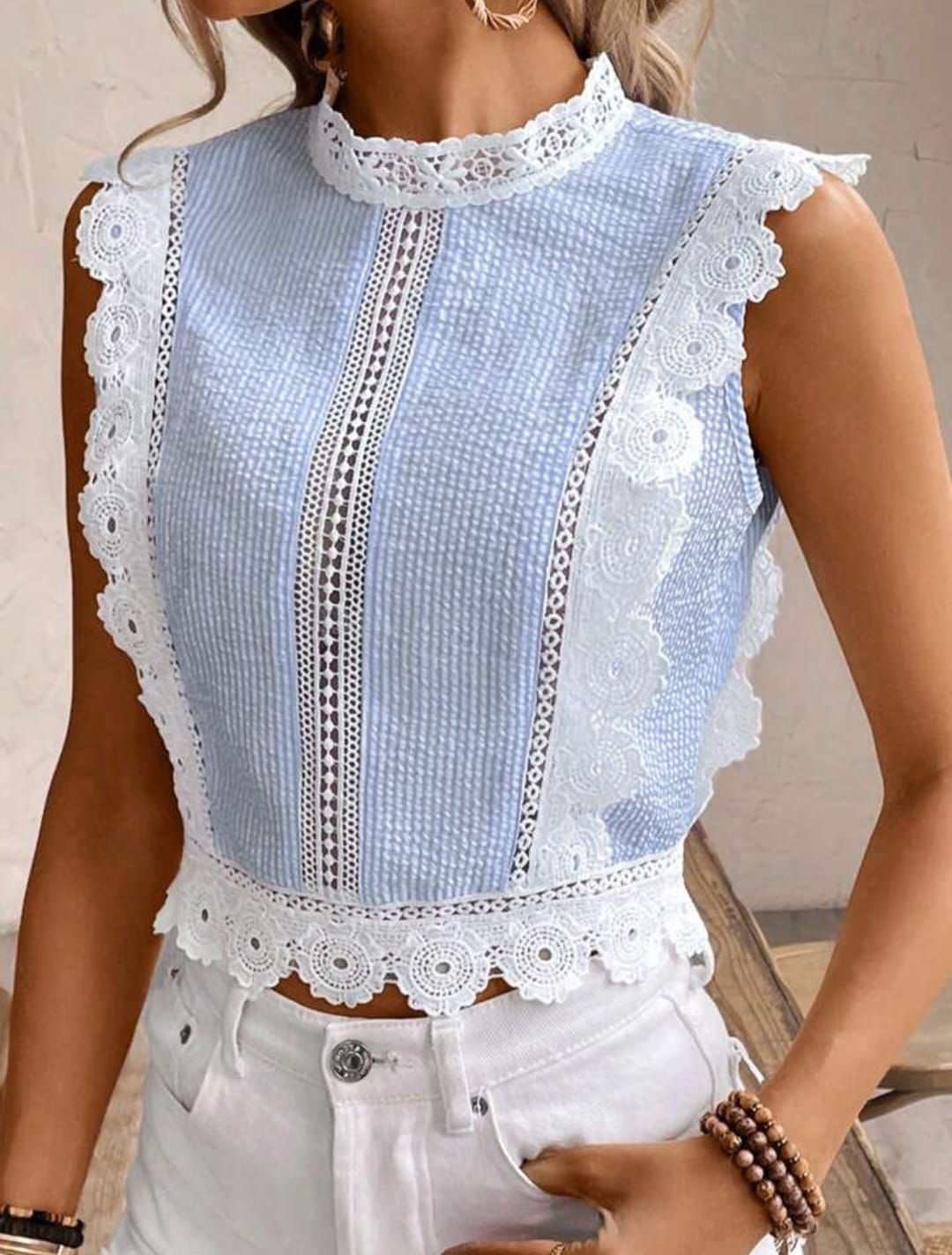 Lace Patchwork Round Neck Sleeveless Top