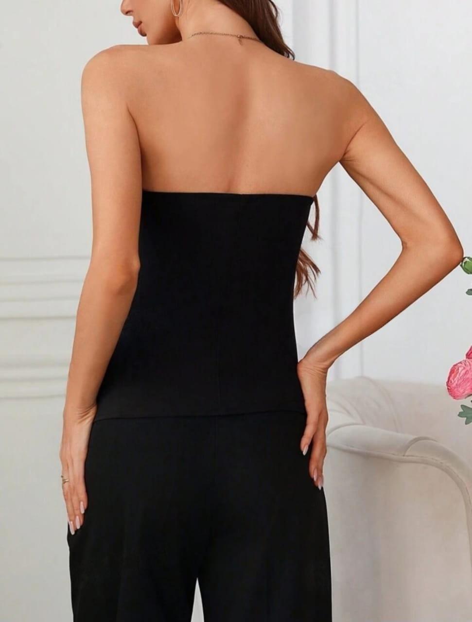 Buttoned Notched Neckline Strapless Top