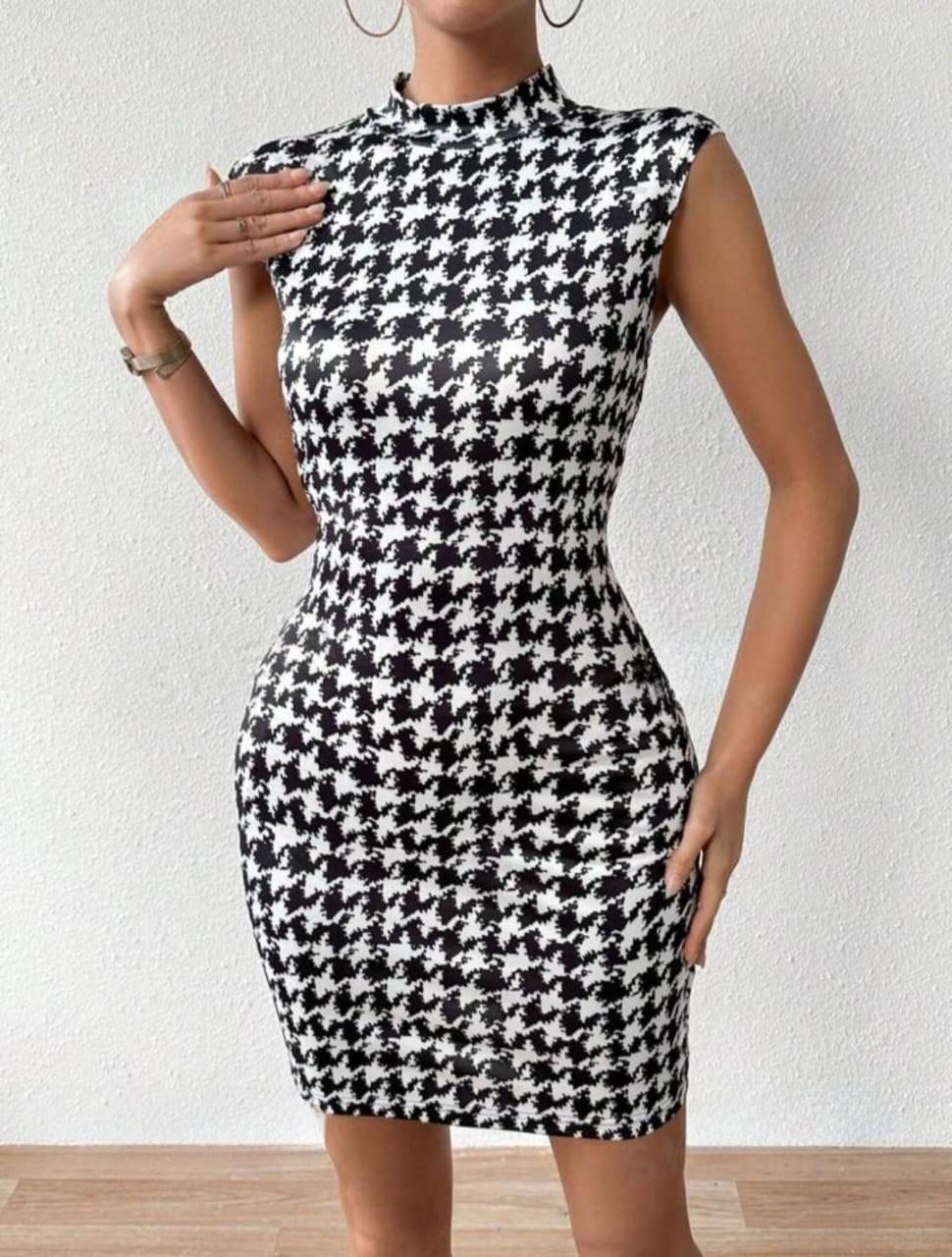 Houndstooth Pattern Stand Collar Dress