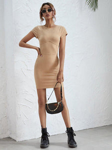Seam Front Solid Bodycon Dress freeshipping - Kendiee