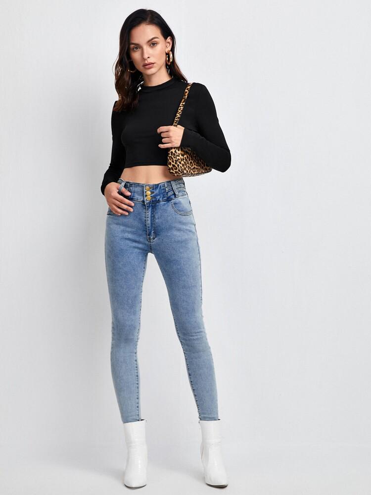 Form-Fitting Mock Neck Crop Top freeshipping - Kendiee